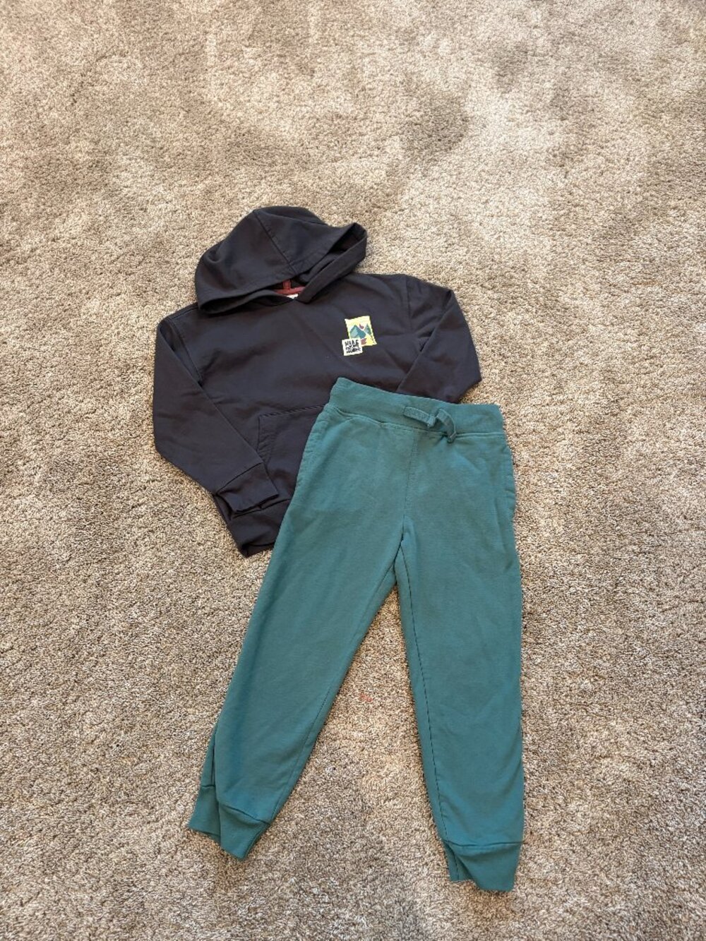 Kids tracksuit